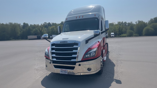 2022 Freightliner Cascadia 126